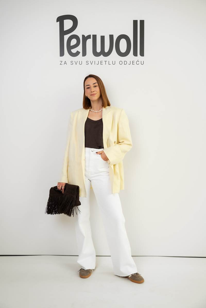 Perwoll_Kate Sušić.jpg