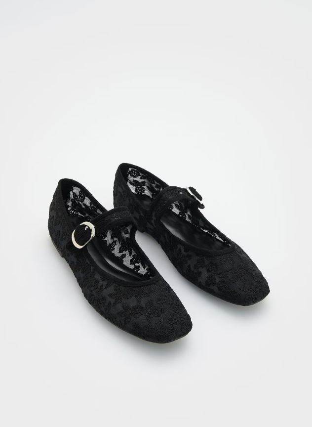 Mrežaste balerinke s remenom/ Reserved/ 35,99 EUR