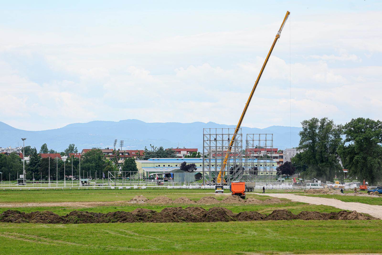 Radovi na Hipodromu povodom koncerta Marka Perkovića Thompsona