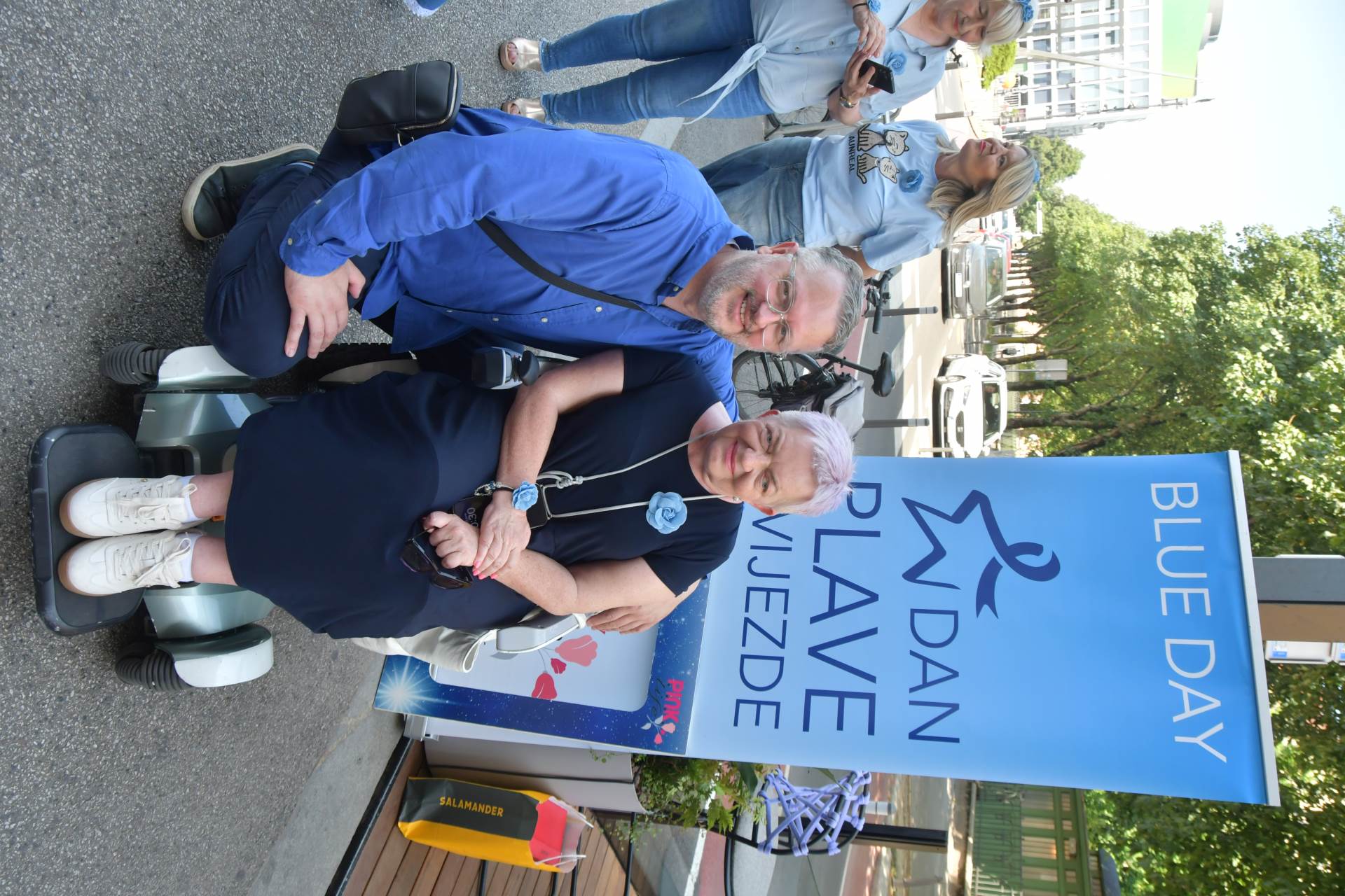 dr Pavo Kostoc╠îes s Ljubicom Lujkac╠îic╠î.JPG