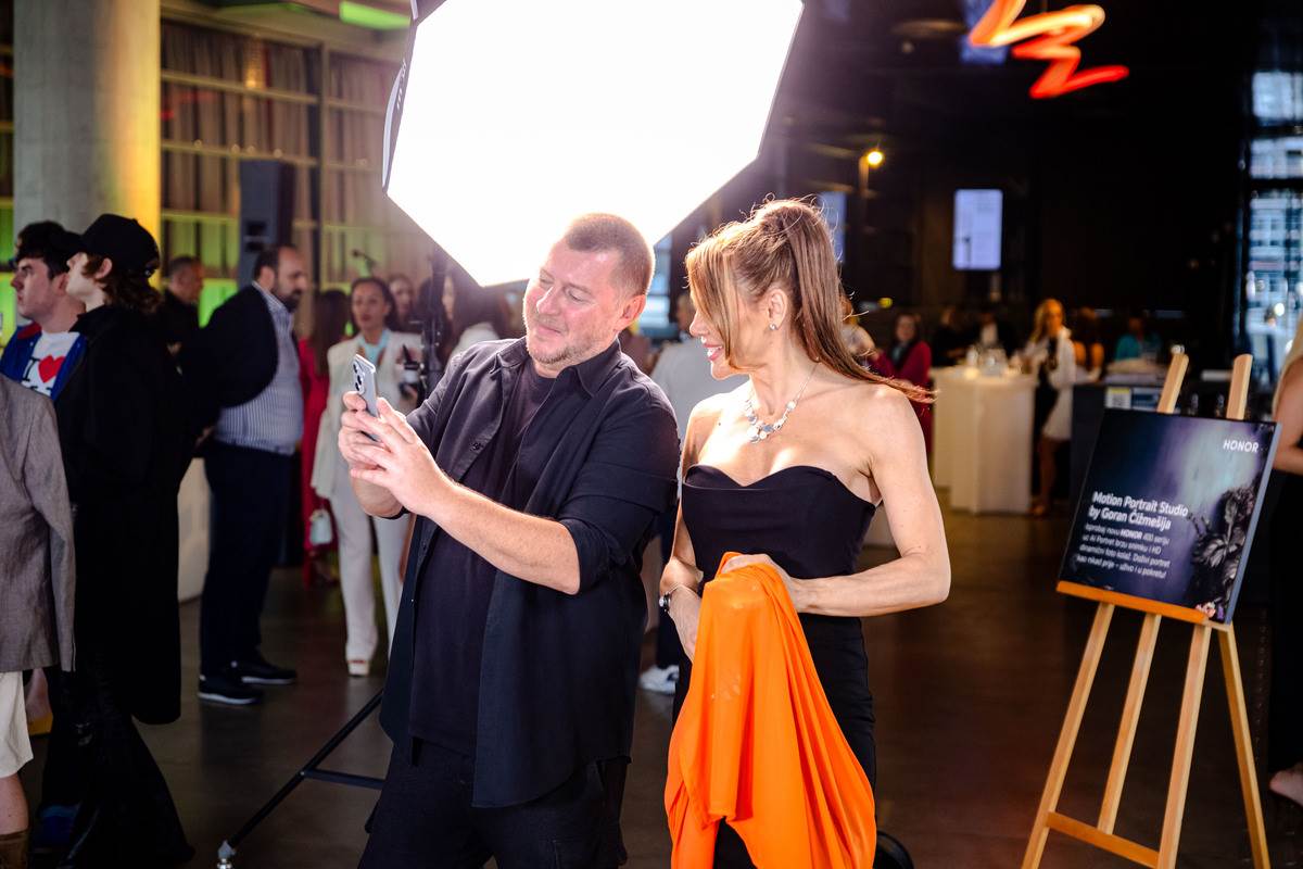 StoryBOOK umjetnošću zaigranim partyjem u Muzeju suvremene umjetnosti predstavio svoje 55. izdanje