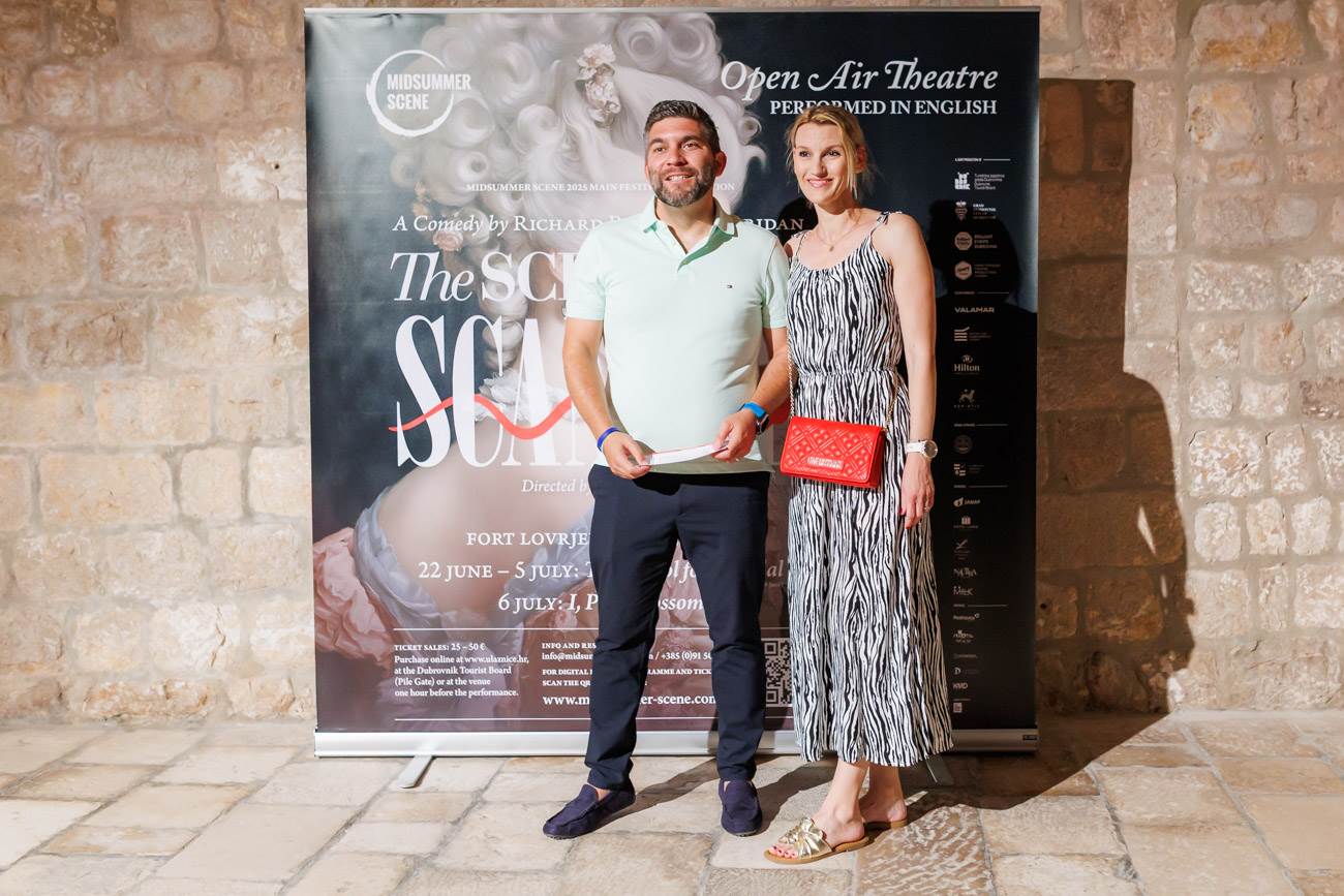 Škola Skandala - premijera - mali jpg  (65).jpg