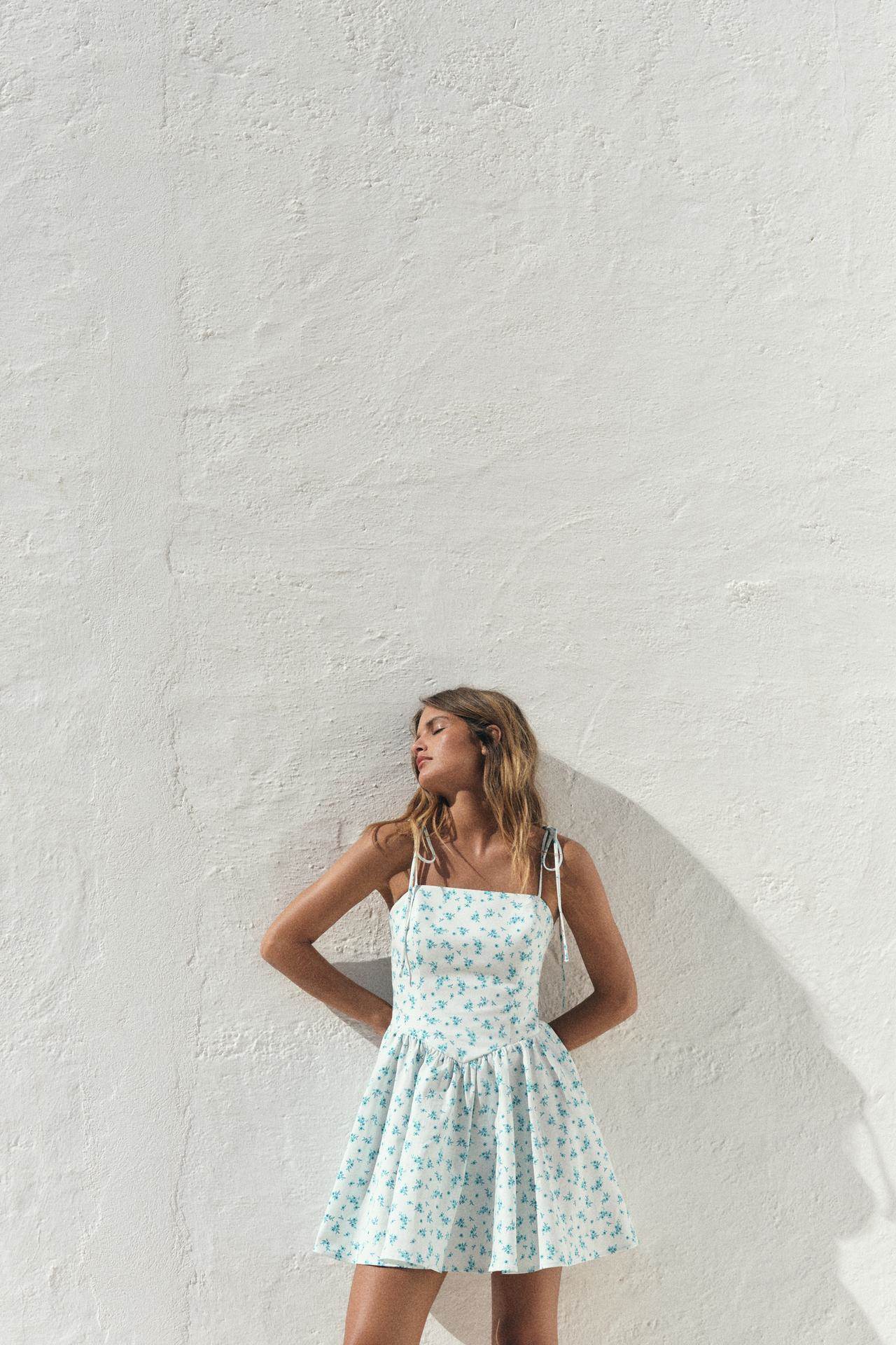 FLORAL PRINT DRESS/ Zara/ 19.99 EUR