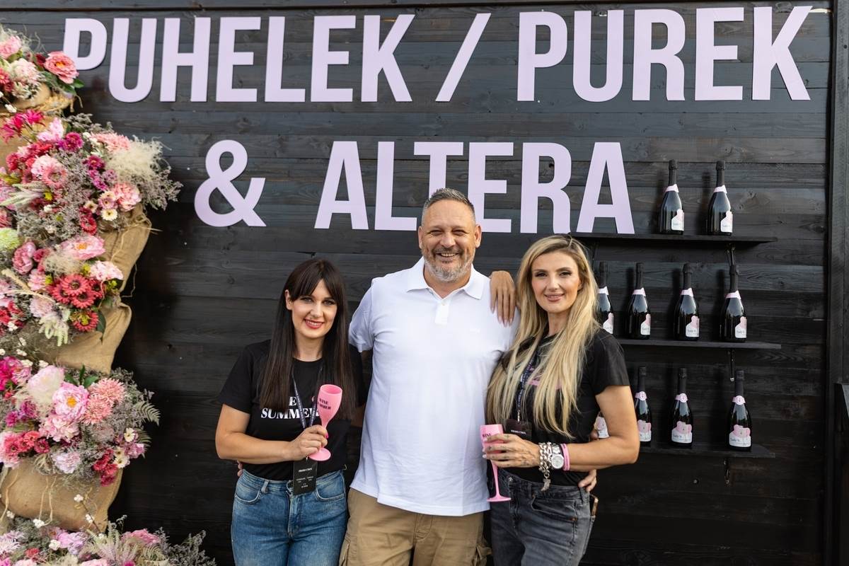 4a. Ivana Puhelek, Boris Ružić, Ivana Škrlec.jpg