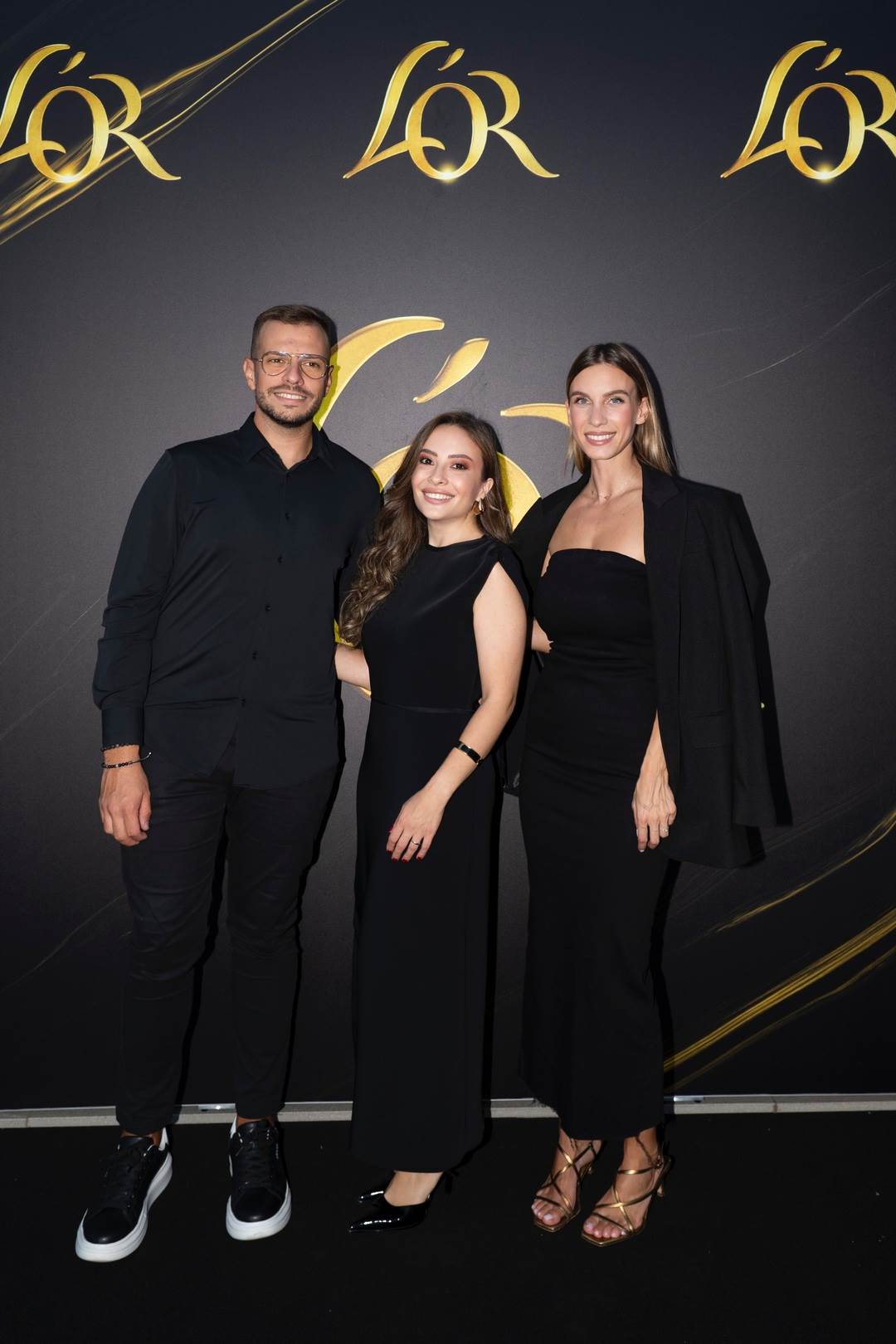 Nikola Jovanović i Katarina Petrović (Havas Adriatic) sa Beril Tekelioglu.jpeg