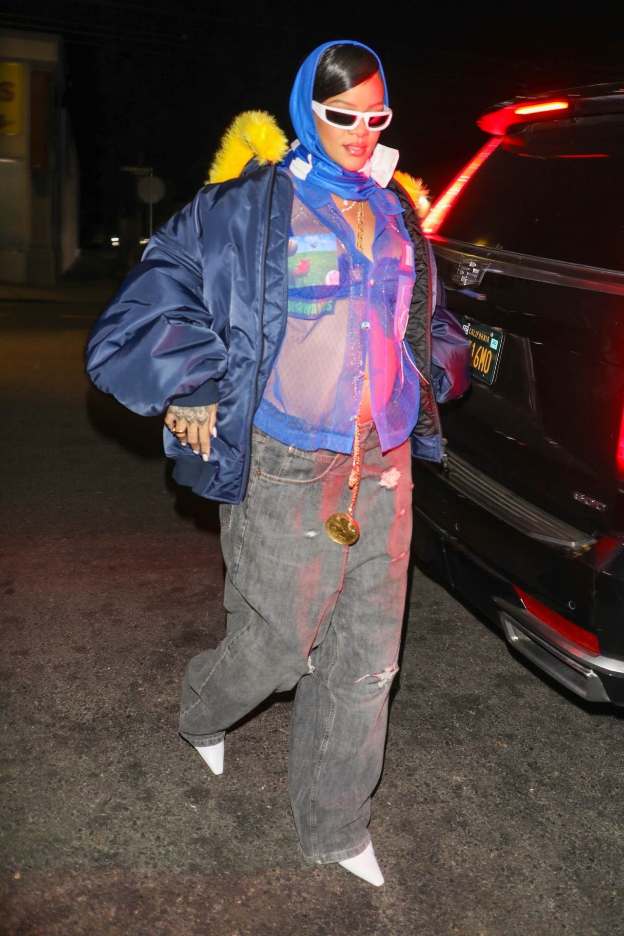 RIHANNA PONOVNO DIKTIRA TREDNOVE - Trudnice otkrile trbuhe