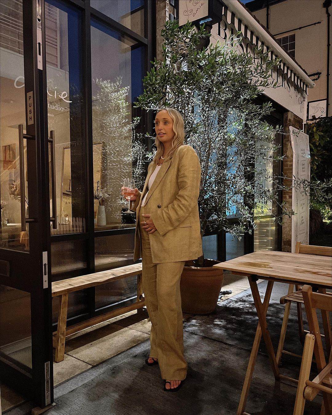 moda za trudnice - 7 komada koje morate imati u ormaru