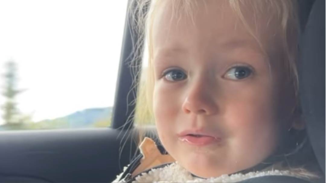 Je li duga kosa rezervirana za djevojčice: Fotkom Blooma s Vatrenim Maja odgovorila na kritike da 'od sina radi kćer'