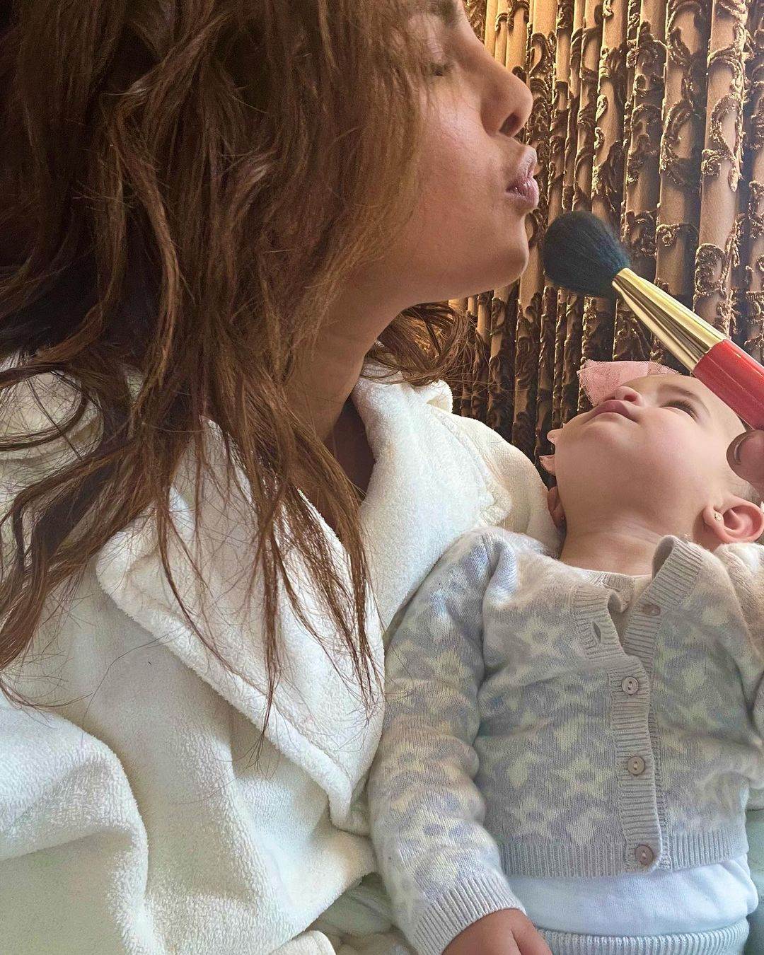 kcer priyanke chopre i nicka jonasa se borila za život