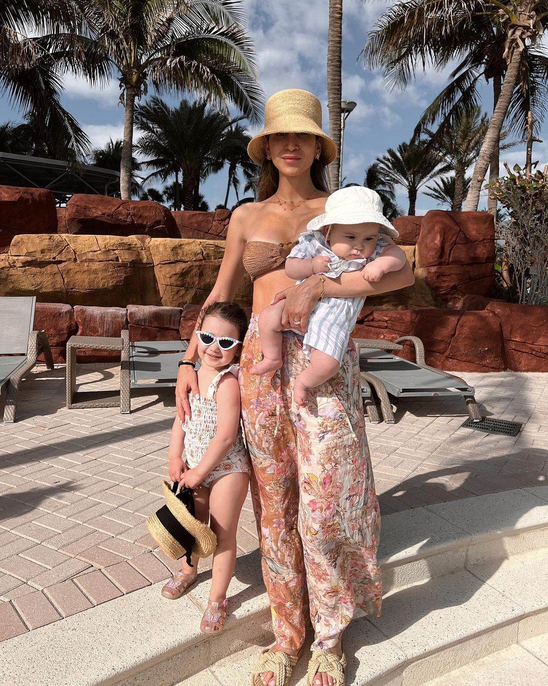 6 mama influencerica s odlicnim modnim stilom