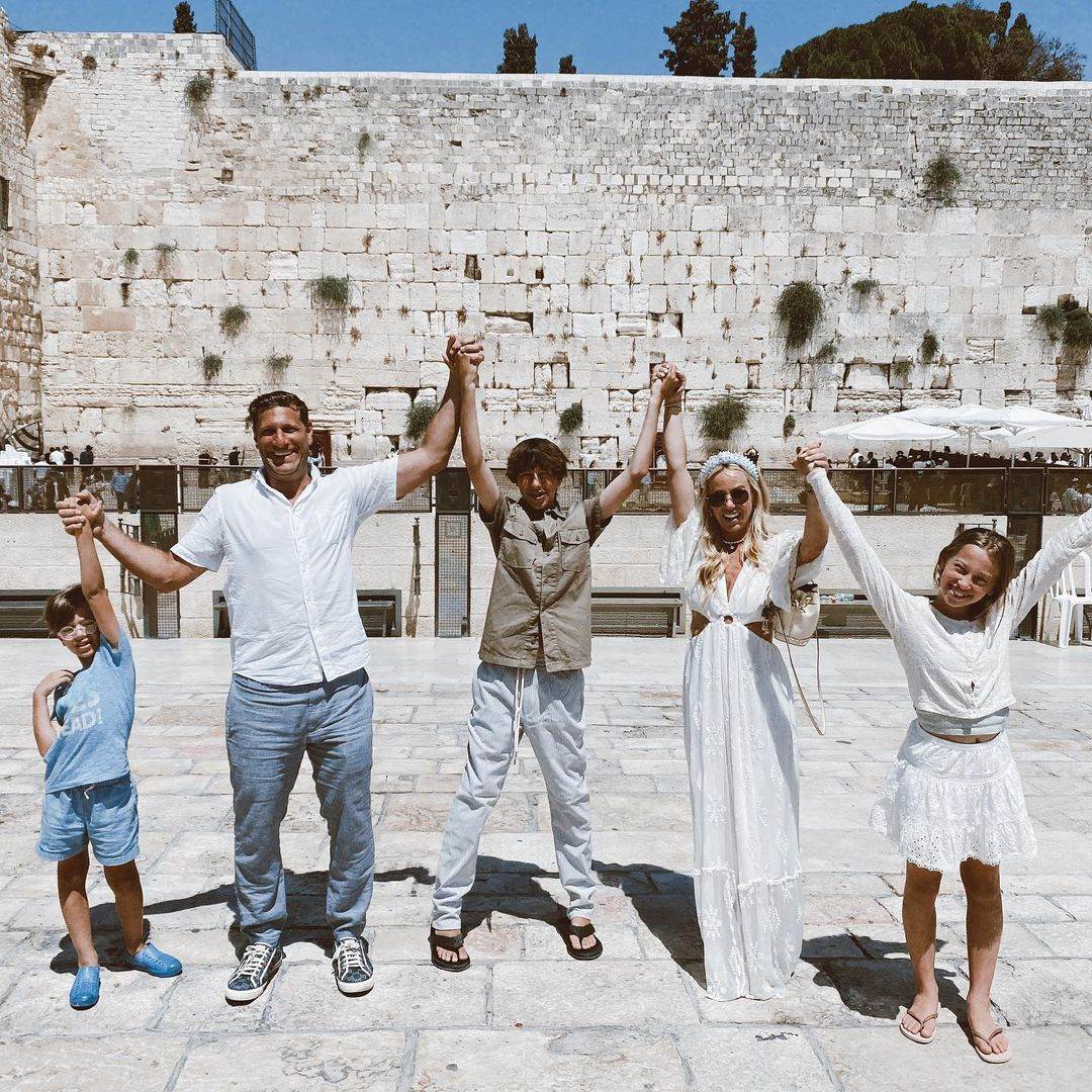 6 mama influencerica s odlicnim modnim stilom