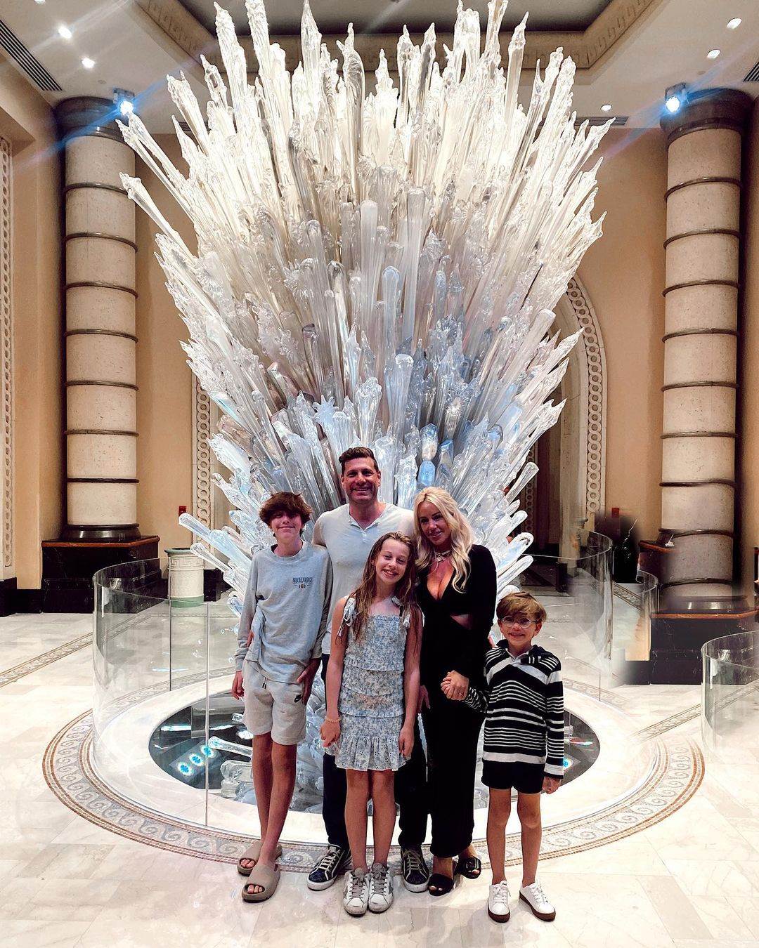 6 mama influencerica s odlicnim modnim stilom