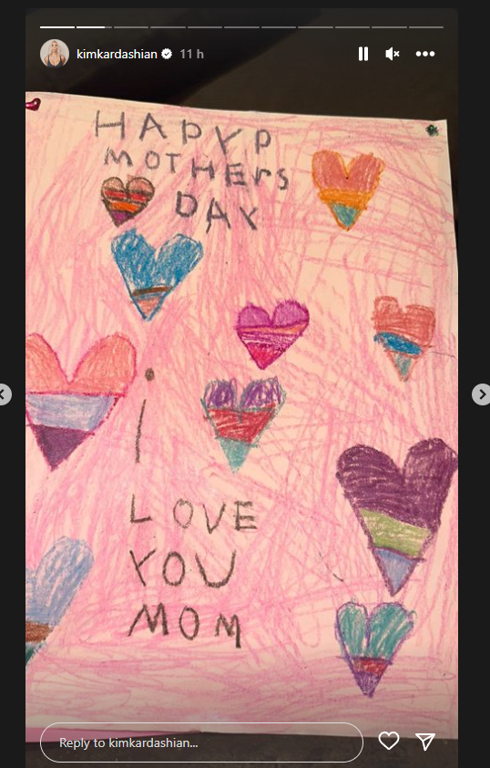 privatnim fotografijama djece svjetske zvijezde proslavile Majcin dan 2023.