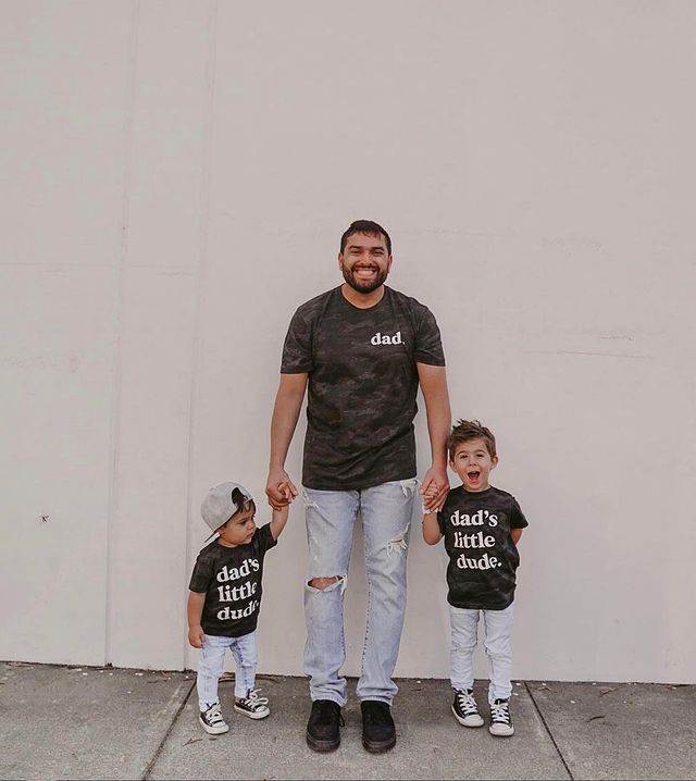 princeza diana odijevala djecu, harryja i williama, u istu odjecu, što o tome kažu strucnjaci?