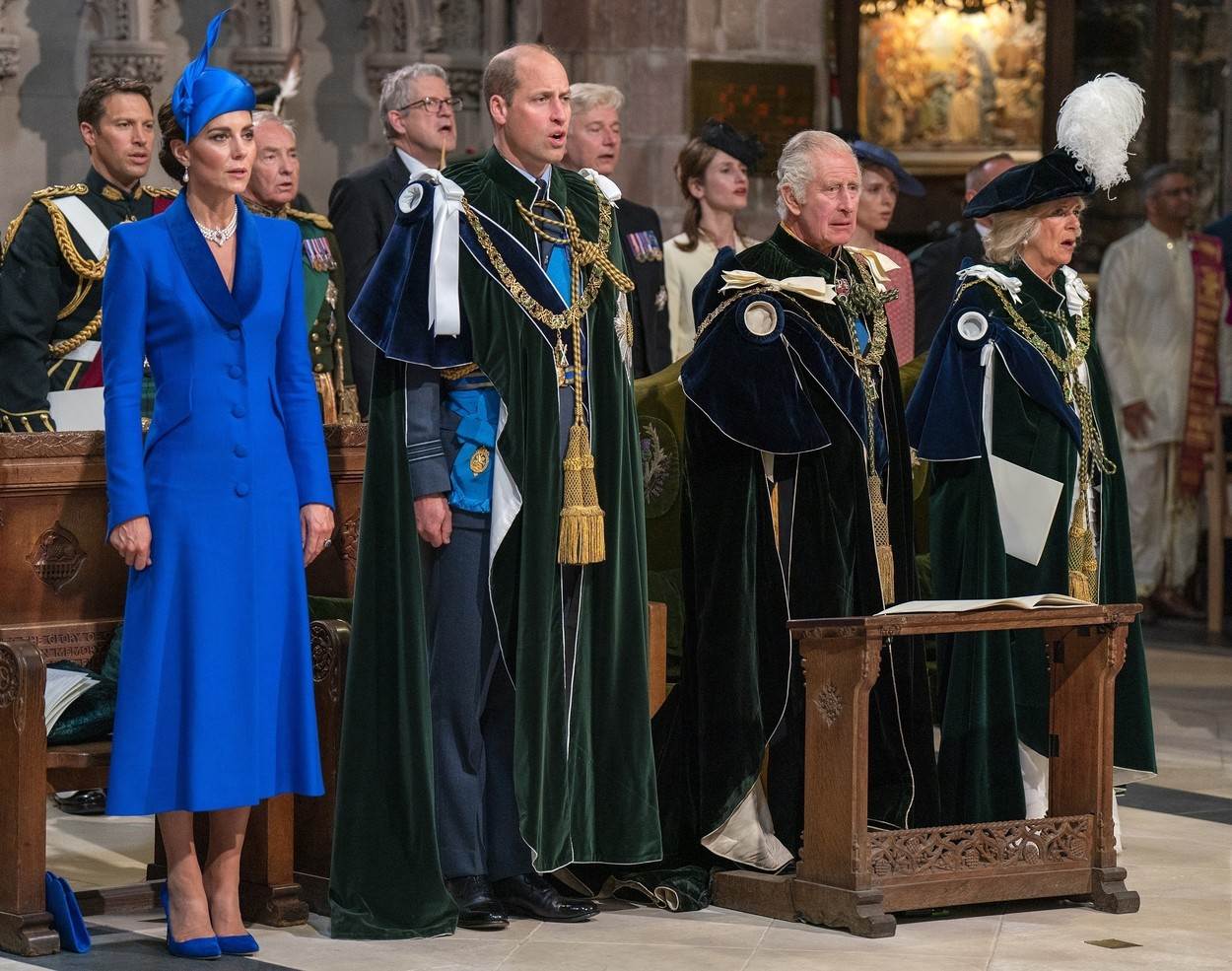 Zašto princ William, Kate i djeca uvijek nose odjecu plave boje?