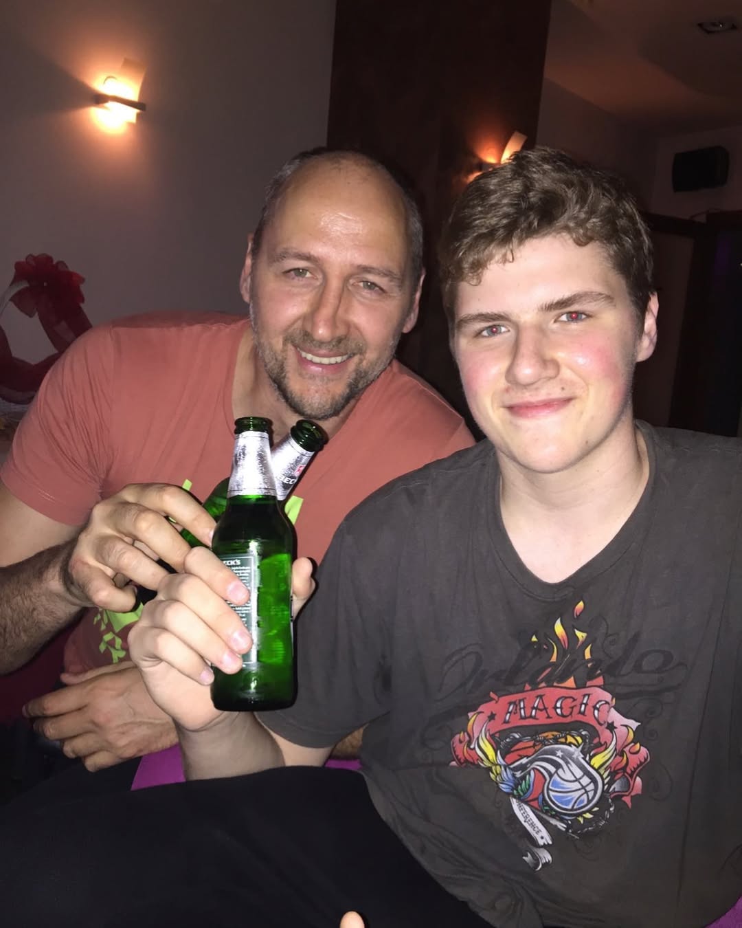 Tko su sinovi Viktorije i Dina Rade?