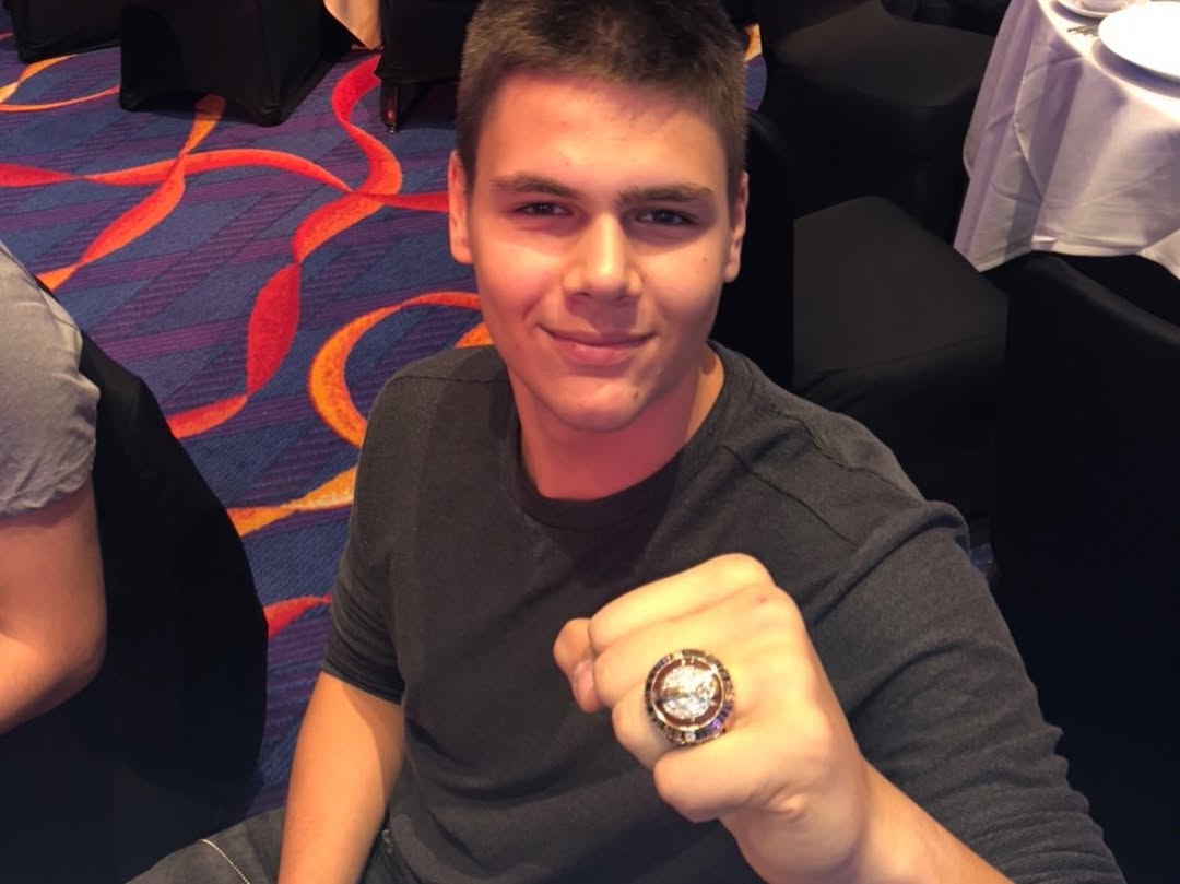 Tko su sinovi Viktorije i Dina Rade?