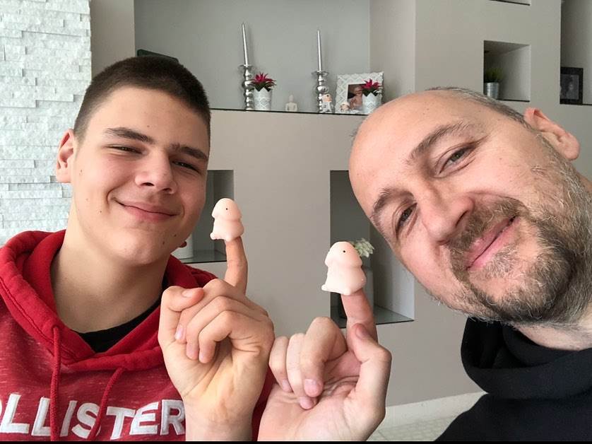 Tko su sinovi Viktorije i Dina Rade?