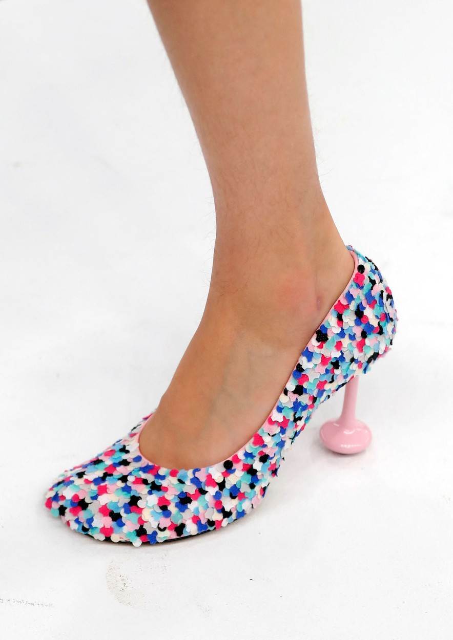 Loewe modna revija za jesen zimu 2023 na pariškom Tjednu mode