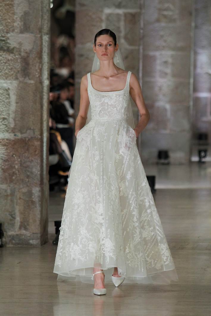 30 vjenčanica Elie Saab revija održana na Tjednu vjenčane mode u Barceloni