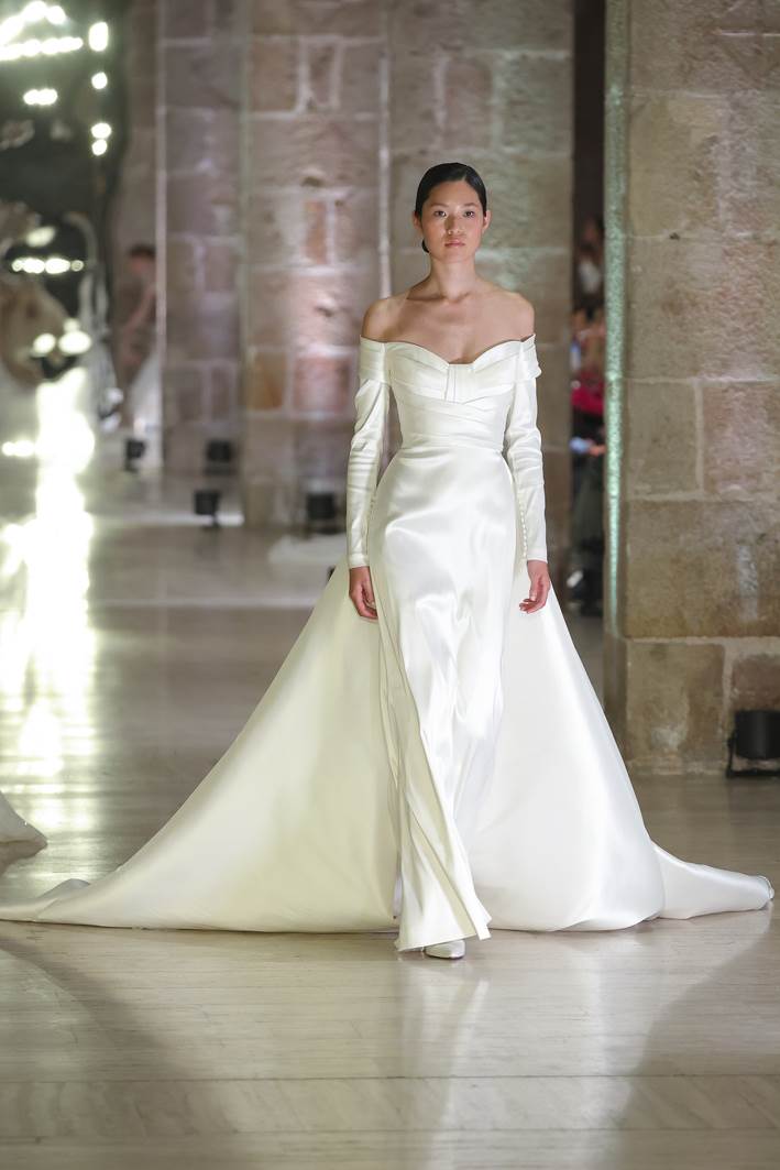 30 vjenčanica Elie Saab revija održana na Tjednu vjenčane mode u Barceloni