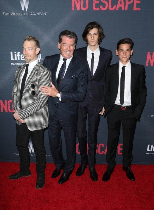 Prvi manekenski koraci sina slavnog James Bonda