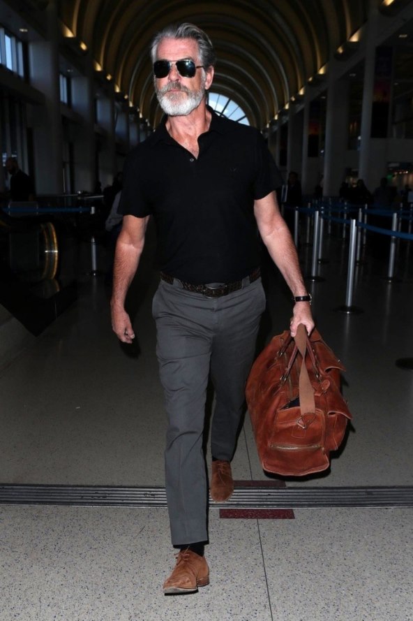 Prvi manekenski koraci sina slavnog James Bonda