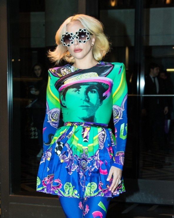 Njezini su modni dodatci uvijek drugačiji i upečatljivi