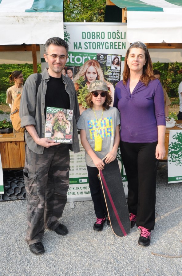 Kako izgledaju supruga i kćer Zorana Vakule?