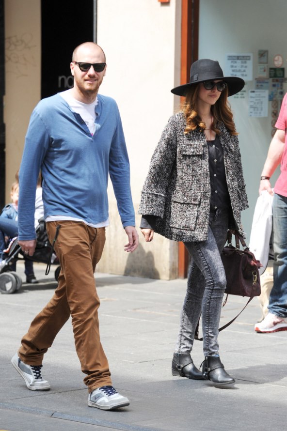 Koja poznata dama voli popularne šešire širokog oboda? 