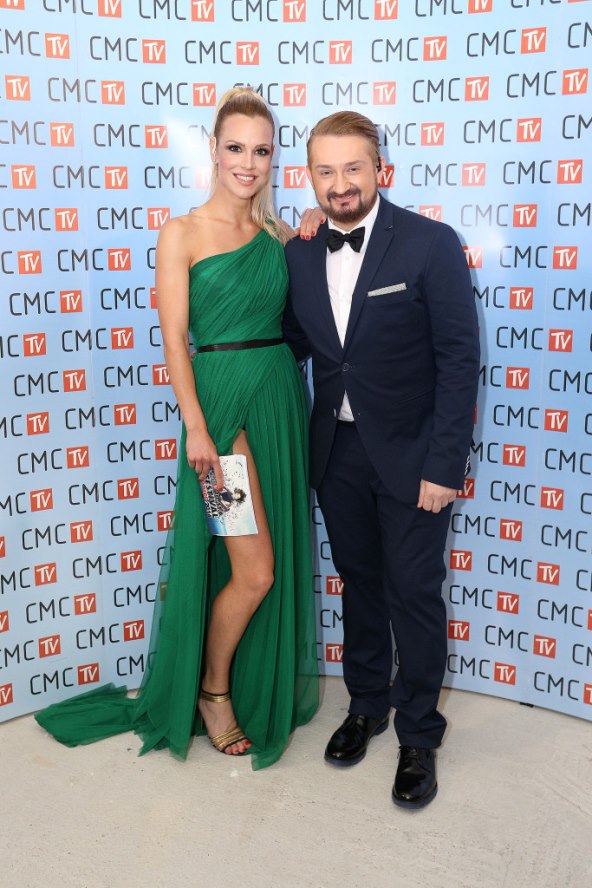 CMC FESTIVAL Nives i Lana nikad oskudnije, pala i prosidba