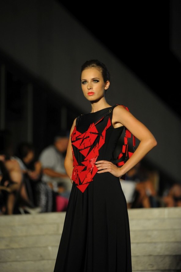 Poznati prošetali glamuroznim 8. Riječkim stepenicama