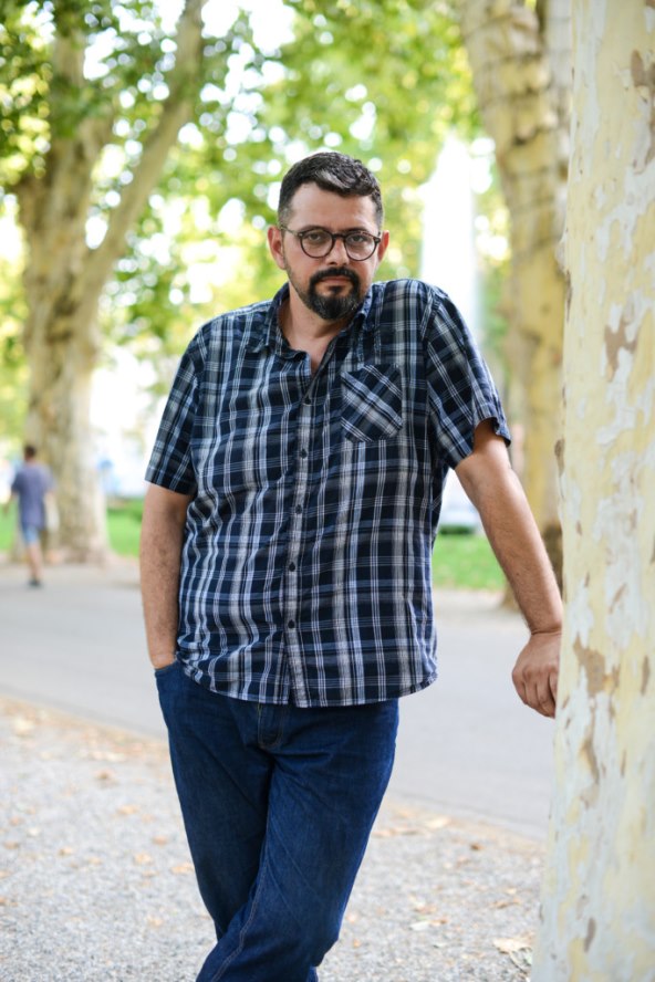 Robert Zuber Tomić podigao prašinu filmom o malenoj Nori Šitum