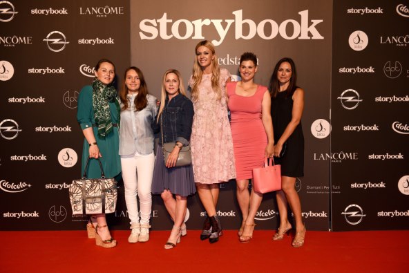 Domaće zvijezde u tip-top izdanjima zablistale na modnoj reviji Aleksandre Dojčinović