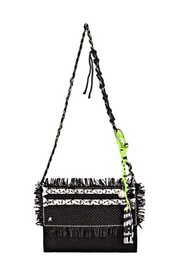 Replay predstavlja redizajnirani web shop