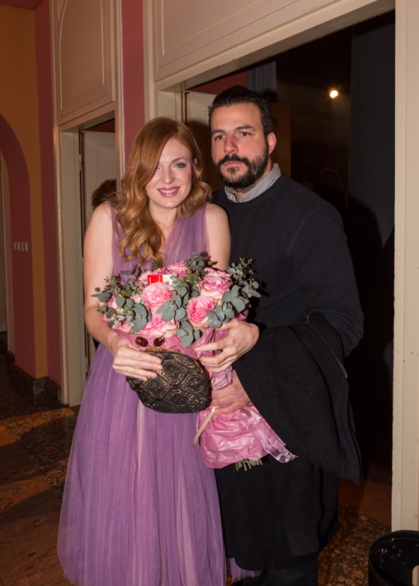 Domaći par strastveno se ljubio kao da ih nitko ne gleda!