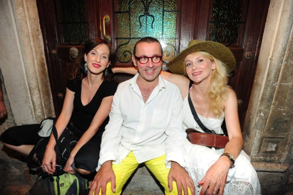 Evo kako se Anja Šovagović Despot i glumci zabavljaju u Dubrovniku