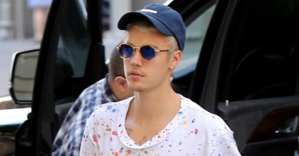 KAKVA BLAMAŽA: Saznajte što je Bieberu učinila atraktivna plavuša