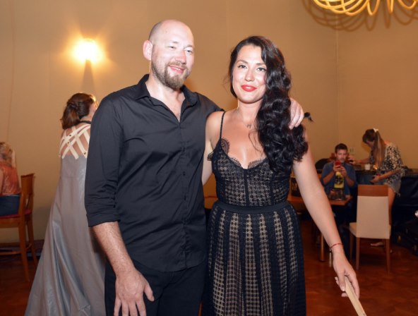 SMIJEŠAK! Selfie za uspomenu Nikoline i Ane