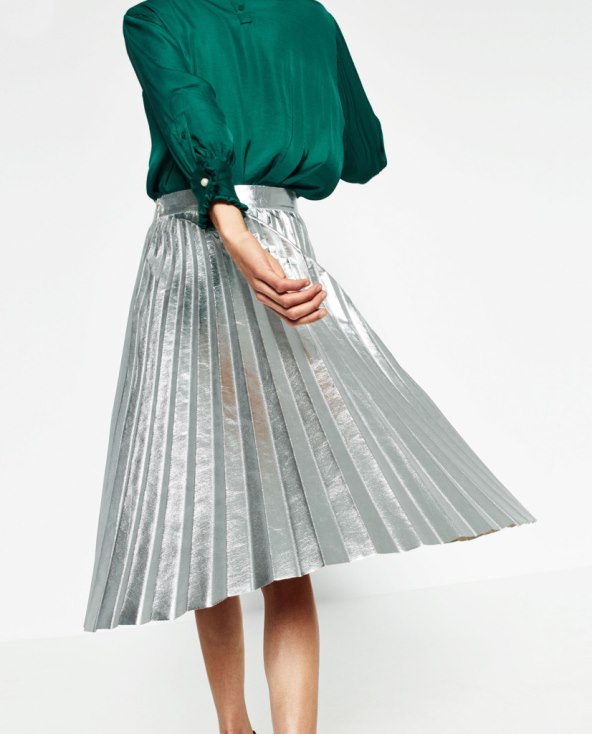 Jelena Rozga i Lana Klingor Mihić ne mogu odoljeti istoj suknji od 350 kuna