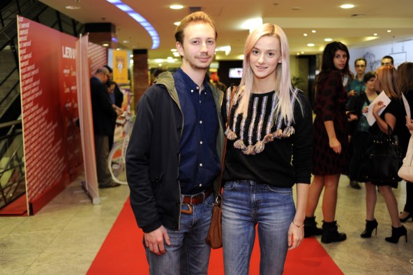 Poznati parovi na premijeri filma 'Ljeto u Provansi' 