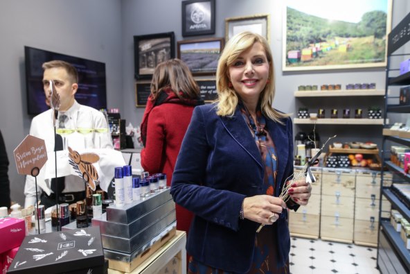 Prvi APIVITA concept store u Zagrebu svečano  je otvoren!