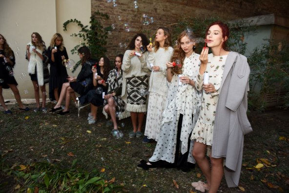 Nevena Rendeli Vejzović i Mia Kovačić uživale u A'Marie kolekciji i Storybook salonu