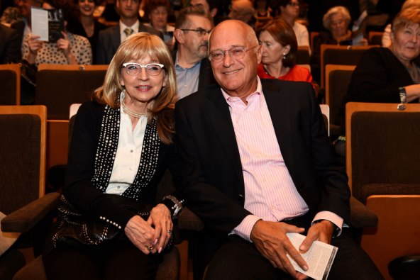 Brojni poznati uživali na koncertu posvećenom legendarnom Arsenu Dediću