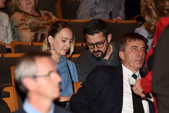 Brojni poznati uživali na koncertu posvećenom legendarnom Arsenu Dediću