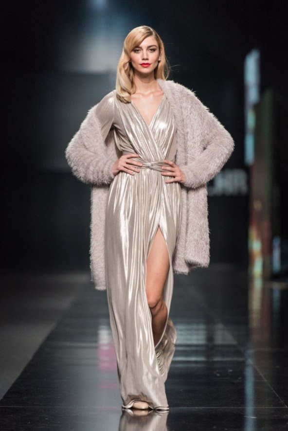 ODLIČNA NOVA KOLEKCIJA Modni dvojac nadmašio sam sebe