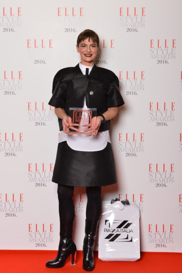Nevena Rendeli Vejzović trijumfirala  na dodjeli Elle Style Awards