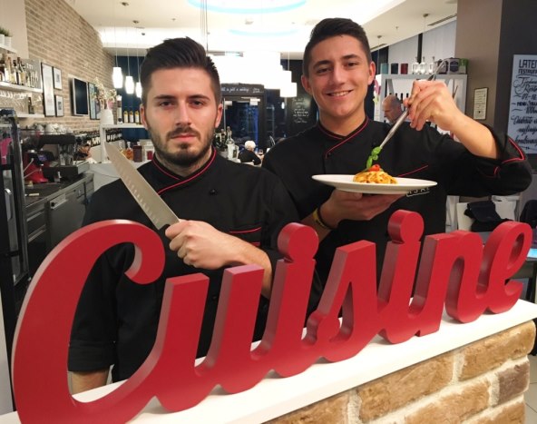 Fine food restoran LATERAL oduševljava pažljivom  pripremom, lijepom prezentacijom i bogatim  okusima