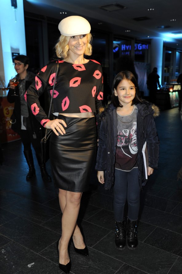 Kako su se Jasna Palić Picukarić, Indira Levak i Minea zabavljale na trećoj večeri Smart Fashion Weeka? 