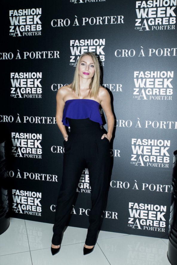 Preplanula Tia Jurčić ispod bunde pokazala previše